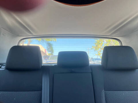 2011 Volkswagen Golf 2.5L PZEV