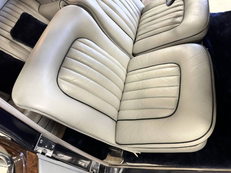 1954 Rolls-Royce Silver Dawn