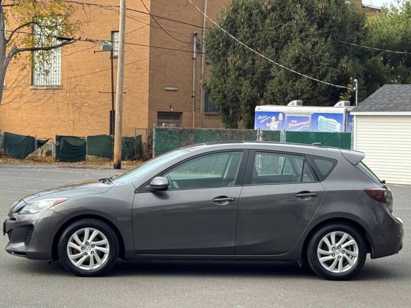 2012 Mazda MAZDA3 i Grand Touring