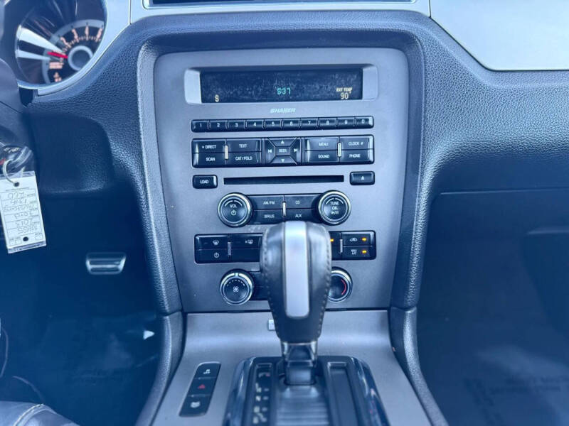 2013 Ford Mustang V6 Premium