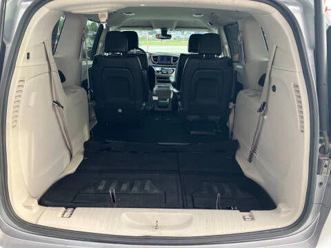 2019 Chrysler Pacifica Touring L