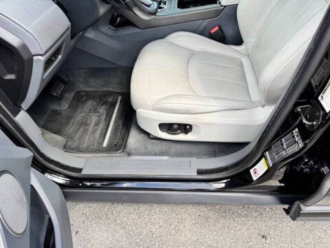 2018 Land Rover Range Rover Evoque SE