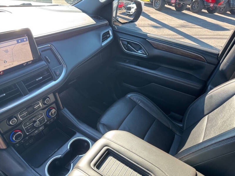 2021 Chevrolet Suburban High Country