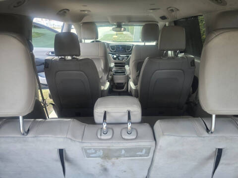 2017 Chrysler Pacifica Touring Plus