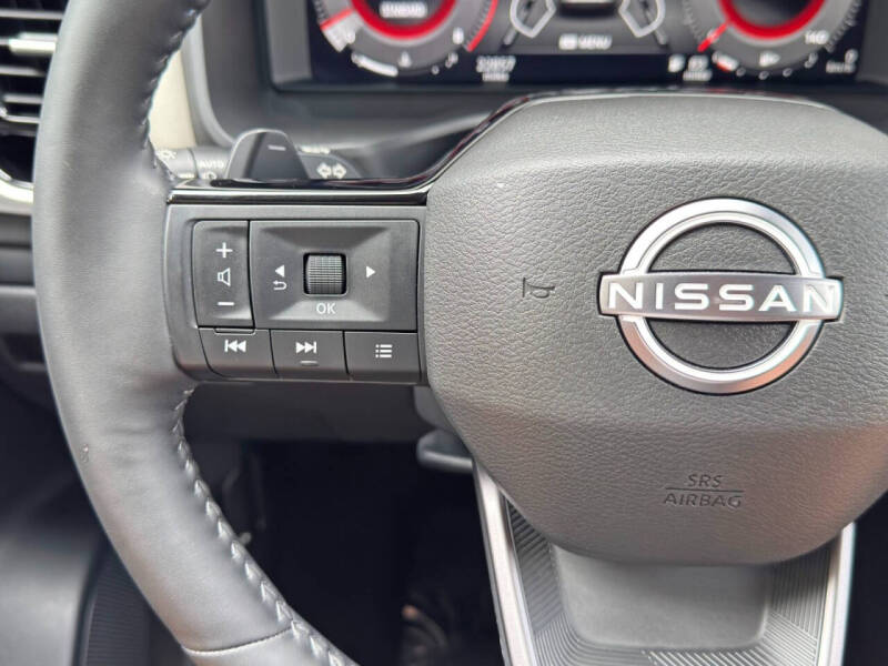 2025 Nissan Rogue SL
