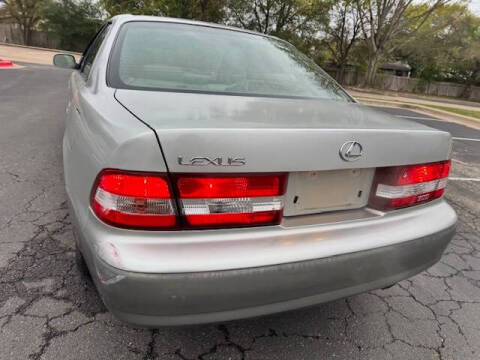 2001 Lexus ES 300