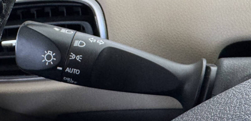 2016 Toyota Prius Four