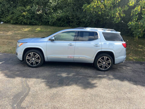 2017 GMC Acadia Denali