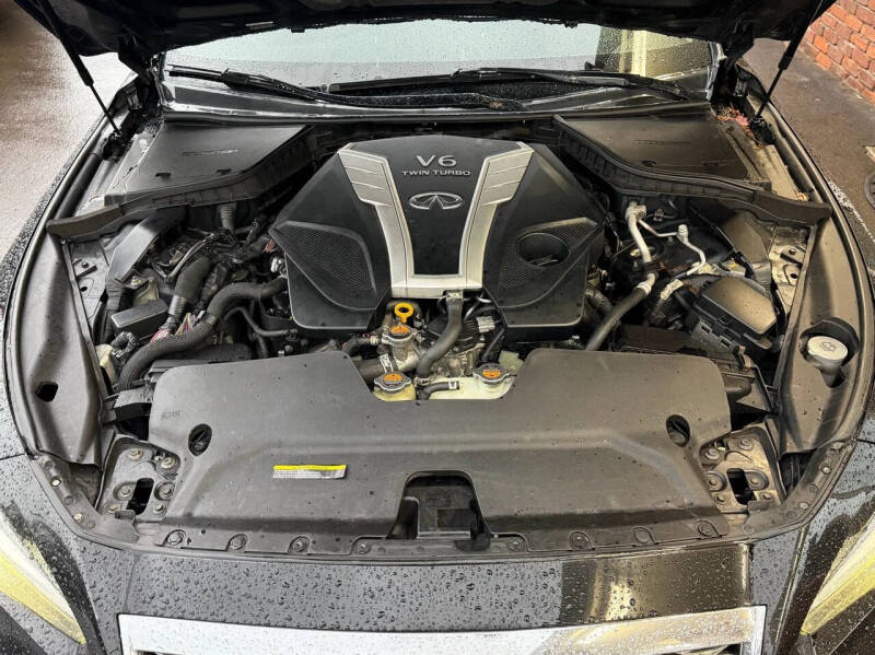 2017 Infiniti Q50 Red Sport 400