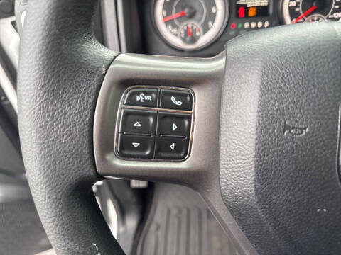 2023 RAM 1500 Classic SLT