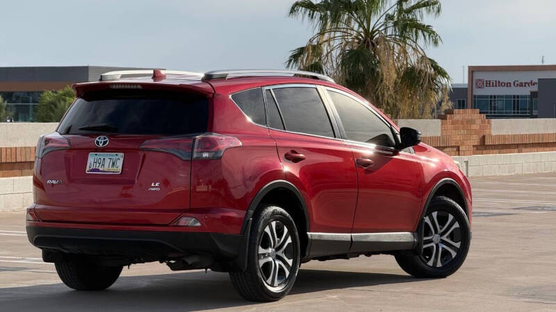 2017 Toyota RAV4 LE