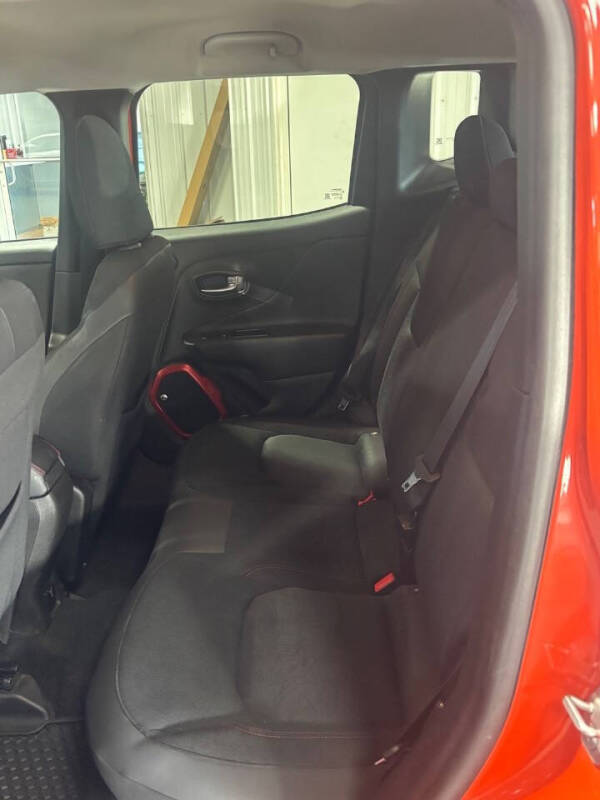 2017 Jeep Renegade Trailhawk