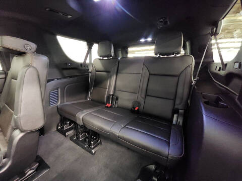 2023 Chevrolet Suburban High Country