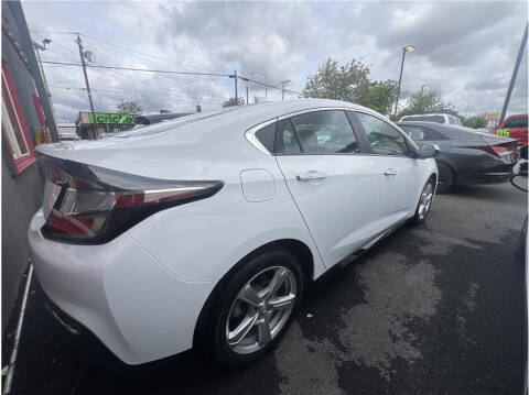 2019 Chevrolet Volt LT