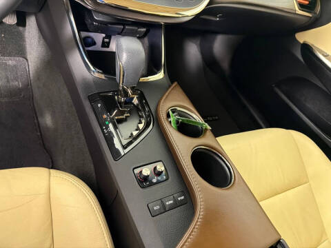 2016 Toyota Avalon XLE