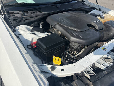 2013 Dodge Challenger SXT