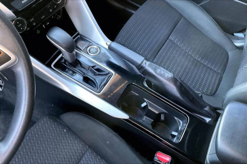 2018 Mitsubishi Eclipse Cross ES