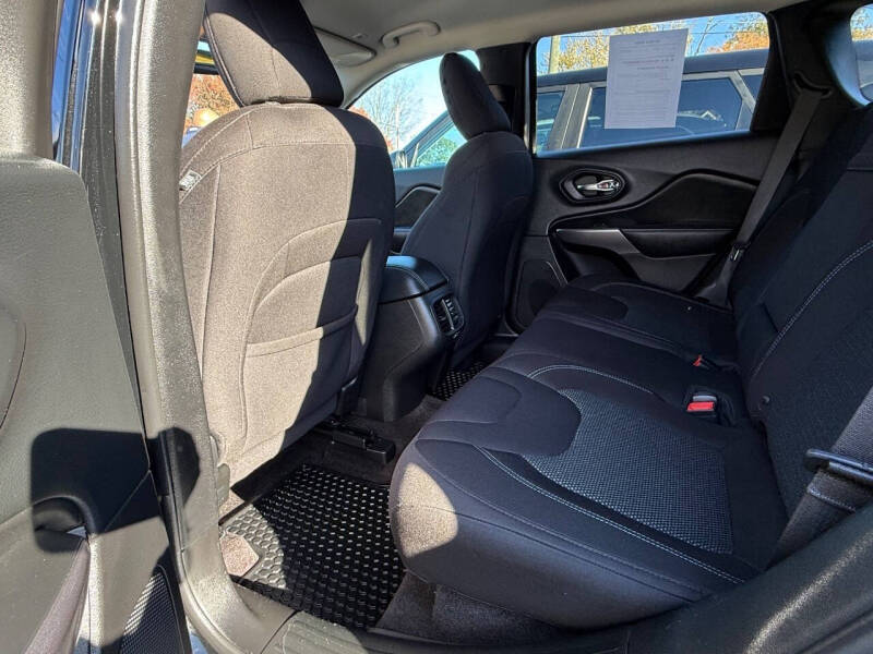 2019 Jeep Cherokee Latitude