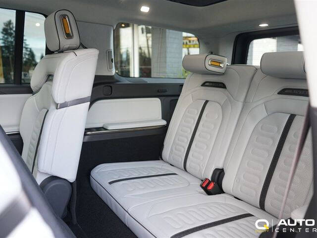 2023 Rivian R1S Launch Edition