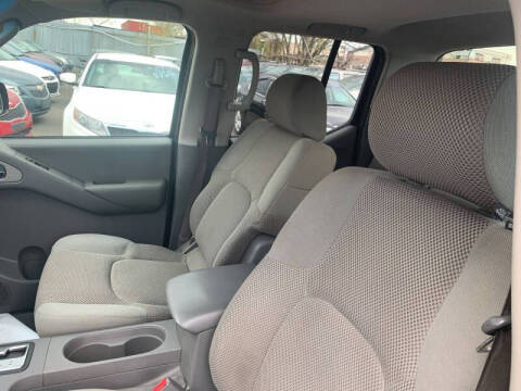 2006 Nissan Frontier SE