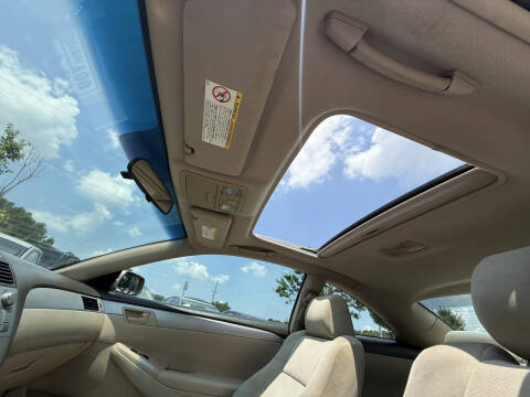 2004 Toyota Camry Solara SE V6