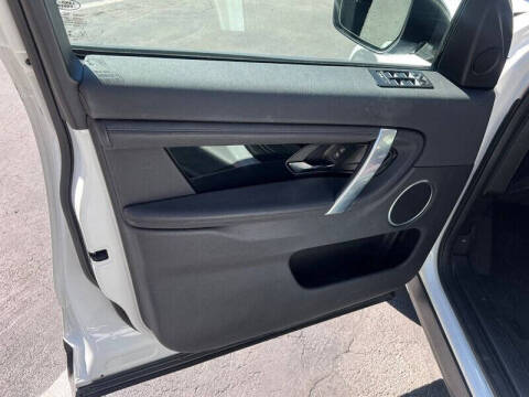 2020 Land Rover Discovery Sport P250 Standard