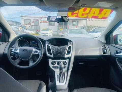 2014 Ford Focus SE