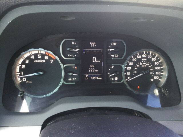 2018 Toyota Tundra SR5