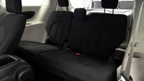 2019 Chrysler Pacifica LX