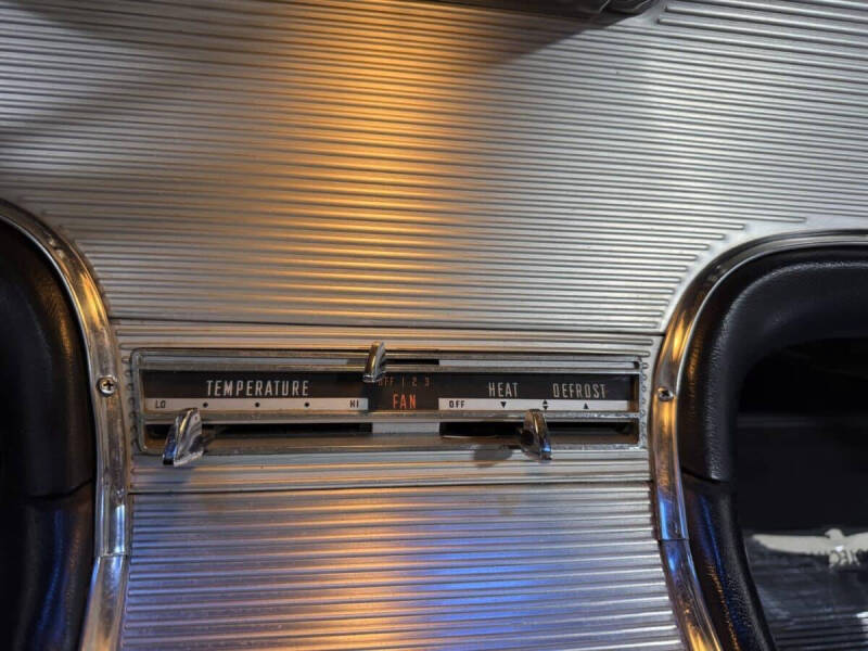 1962 Ford Thunderbird