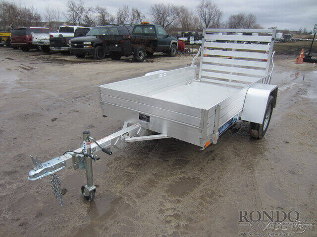 2024 Aluma Aluminum Single Axle Utility 5 for sale at Rondo Truck & Trailer in Sycamore IL