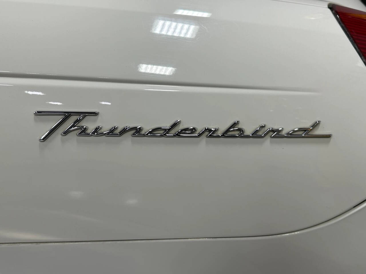 2003 Ford Thunderbird 120