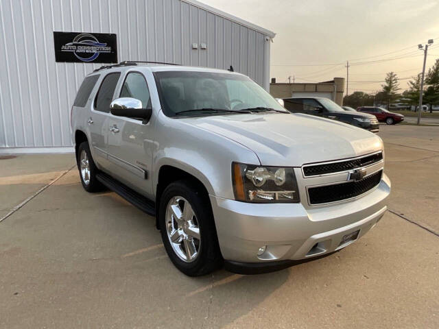 2013 Chevrolet Tahoe for sale at Auto Connection in Waterloo, IA