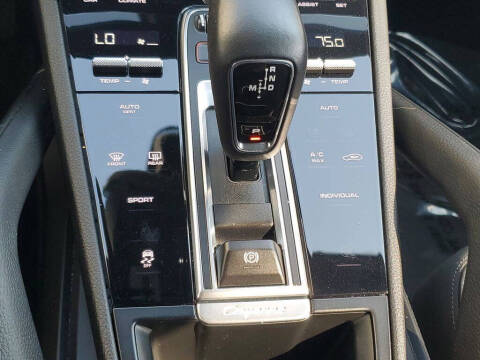 2022 Porsche Cayenne