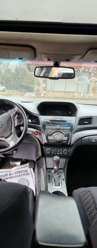 2013 Acura ILX 2.0L w/Tech