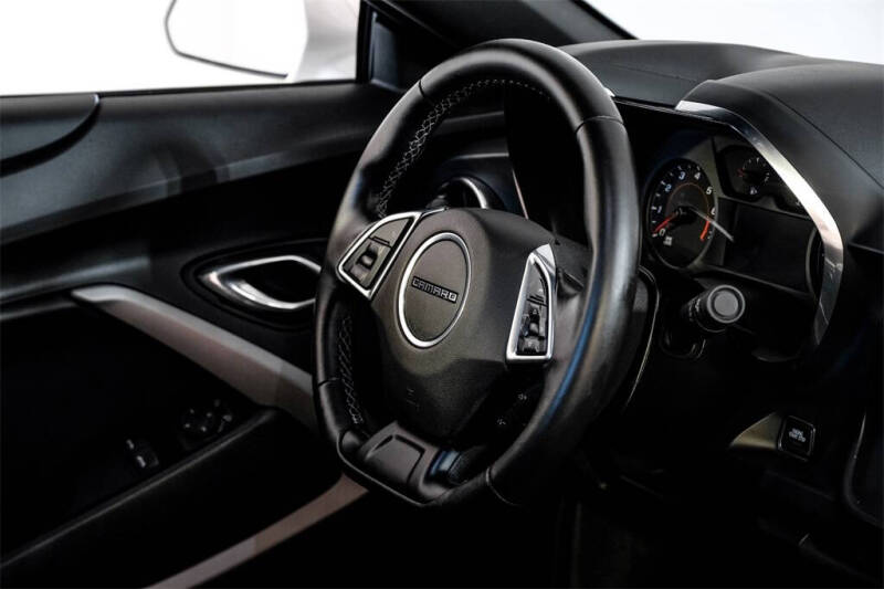 2021 Chevrolet Camaro LT1