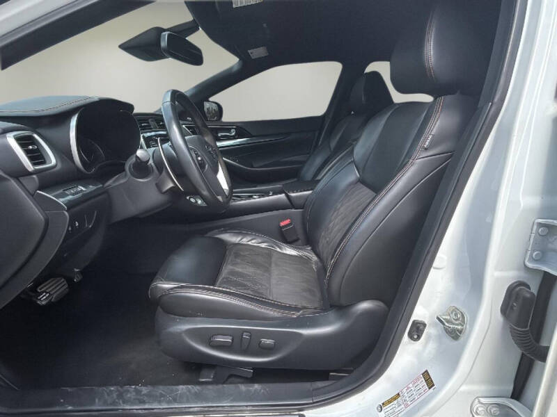 2021 Nissan Maxima 3.5 SR