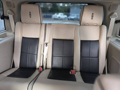 2010 Lincoln Navigator