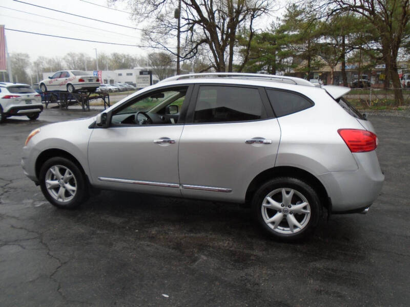 2011 Nissan Rogue SV