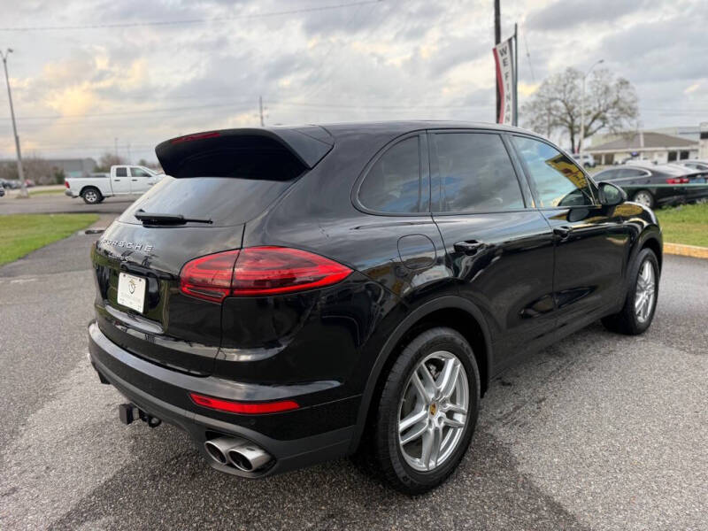 2016 Porsche Cayenne S