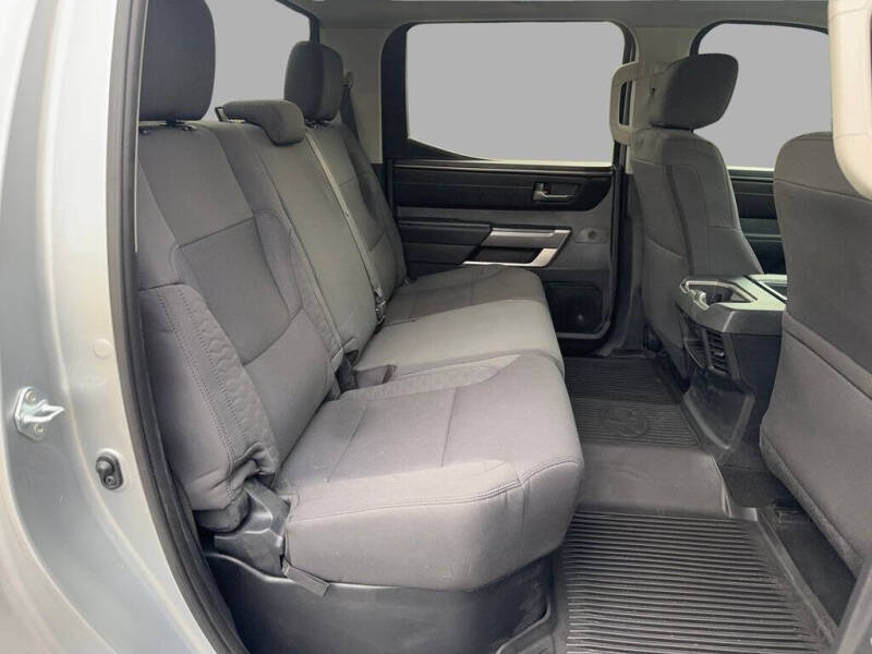 2022 Toyota Tundra SR5