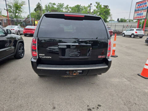 2011 GMC Yukon Denali