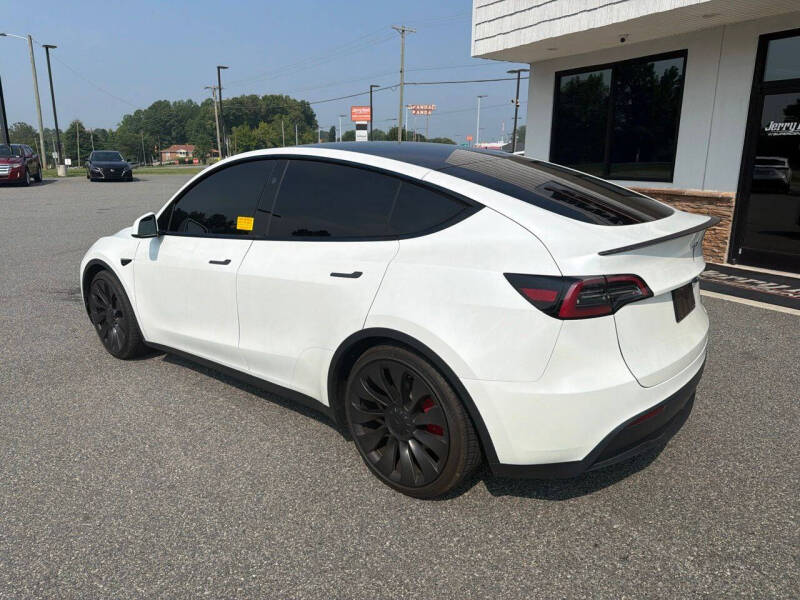 2023 Tesla Model Y Performance