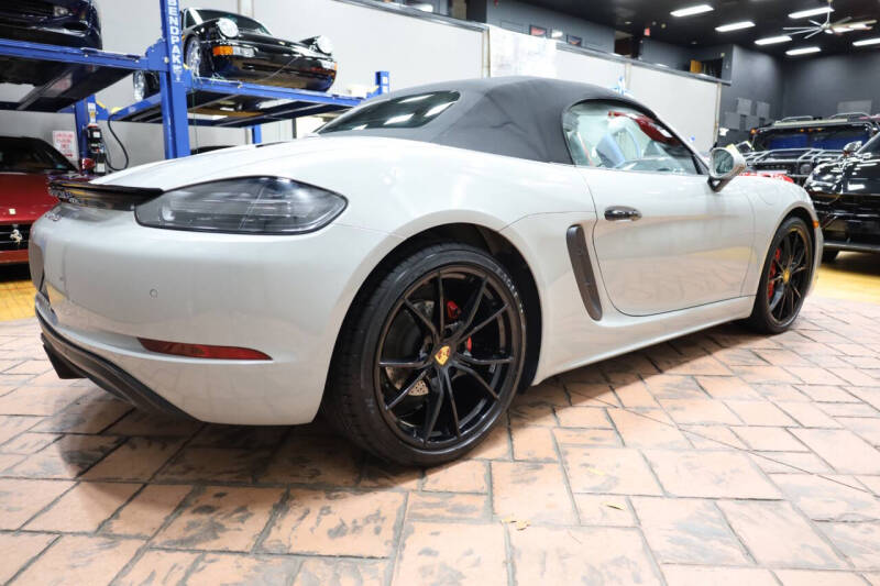 2018 Porsche 718 Boxster S