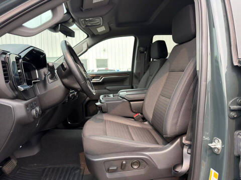 2025 Chevrolet Silverado 1500