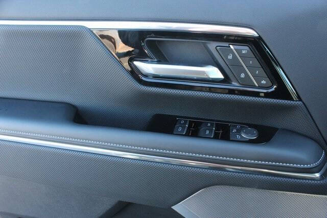 2025 GMC Sierra EV Denali