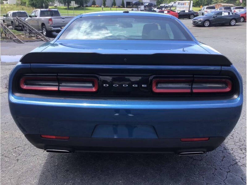 2023 Dodge Challenger SXT