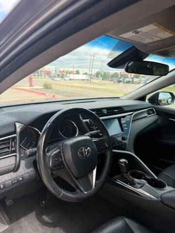 2018 Toyota Camry SE