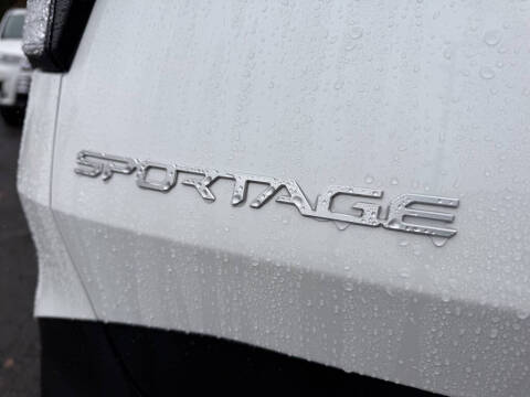 2023 Kia Sportage Hybrid EX