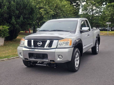 2010 Nissan Titan SE